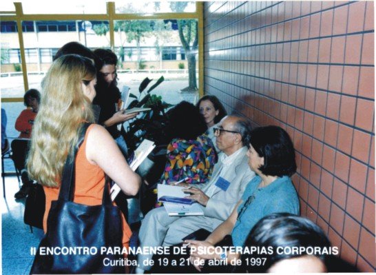19 - Federico Navarro e alguns participantes.jpg