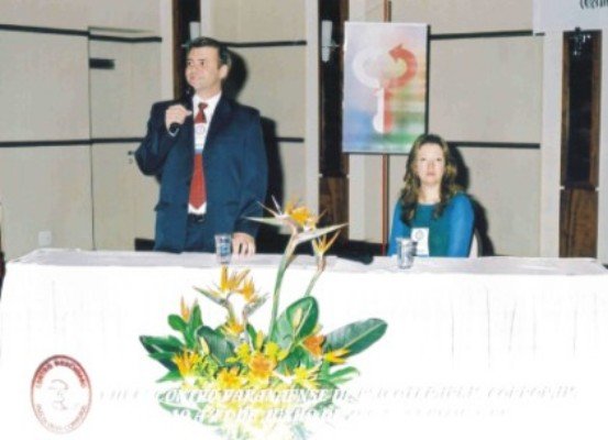 01 - Abertura Oficial com José Henrique Volpi e Sandra Mara Volpi.jpg