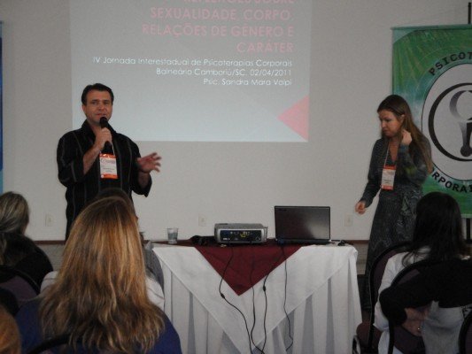 19 - Palestra com Sandra Volpi.JPG