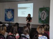 8 - Palestra com Eloá Andreassa.JPG