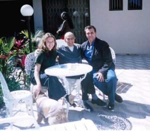 Foto de Federico Navarro com José Henrique e Sandra Volpi
